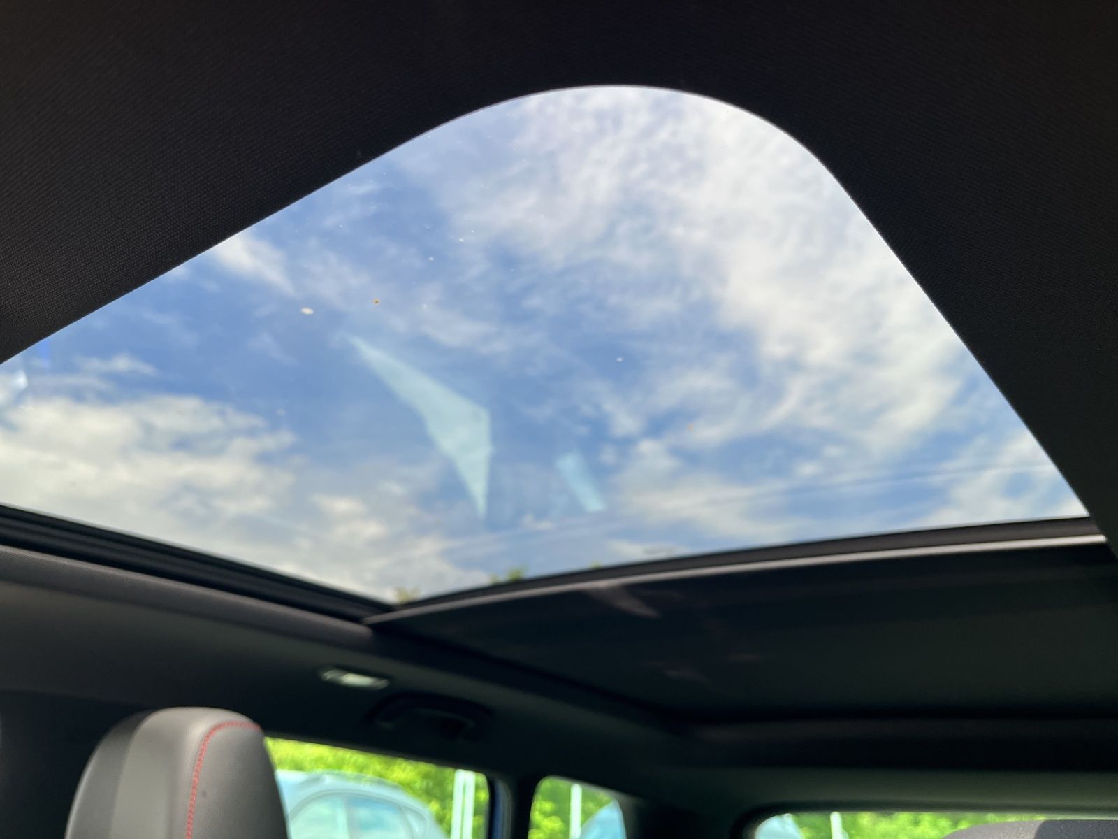 Seat Ateca 2.0 TDI DSG FR AHK NAVI PANORAMA SHZ