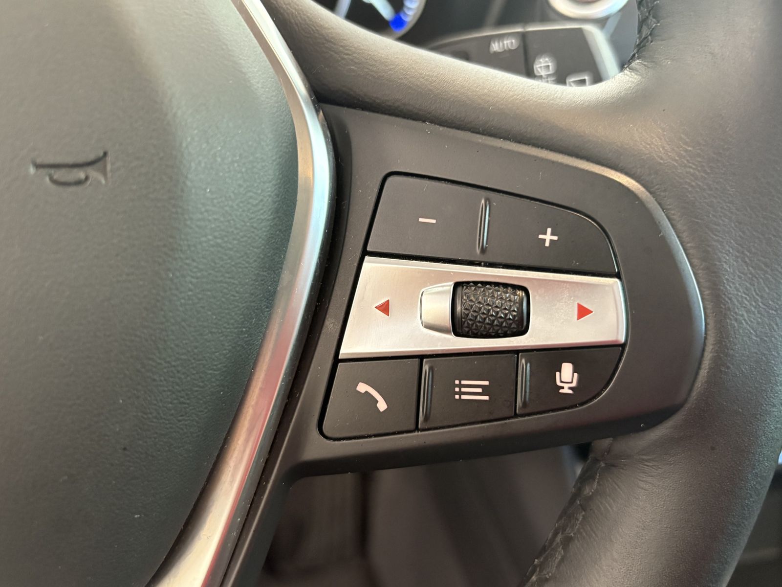 BMW X3 Innovation*XDrive*SHZ*Cockpit Plus*LED*PDC*