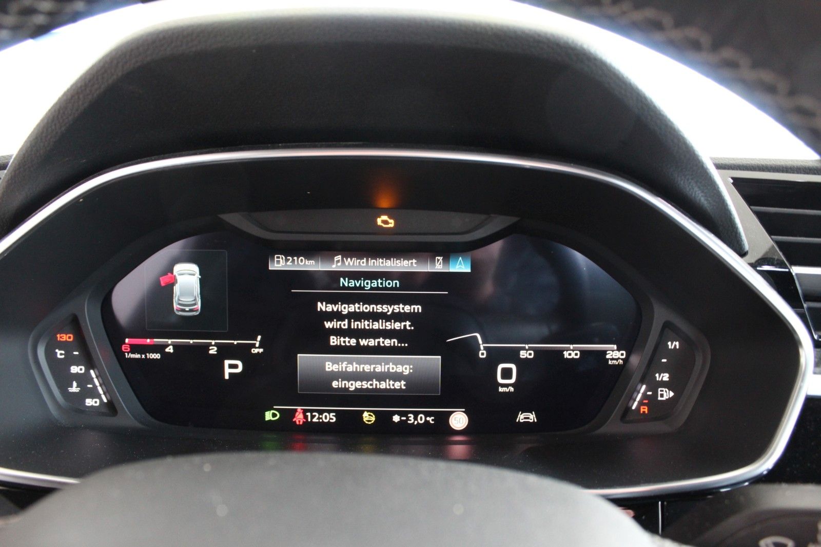 Audi Q3 35 TDI quattro S line - Samsaru's Car Outlet
