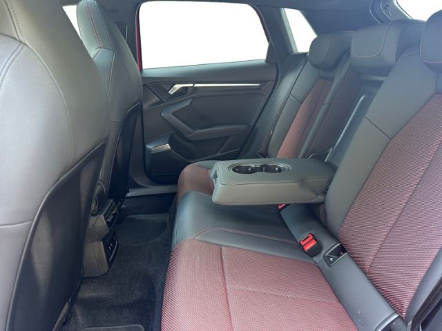 Audi A3 Sportback S-LINE 35 TFSI MATRIX PANO B&O RFK
