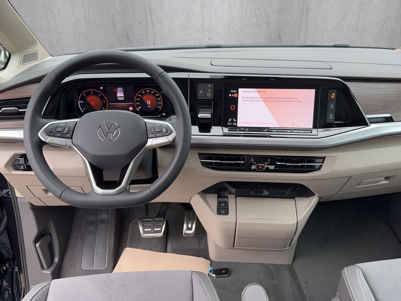 Volkswagen T7 Multivan 2.0 TDI - Samsaru's Car Outlet