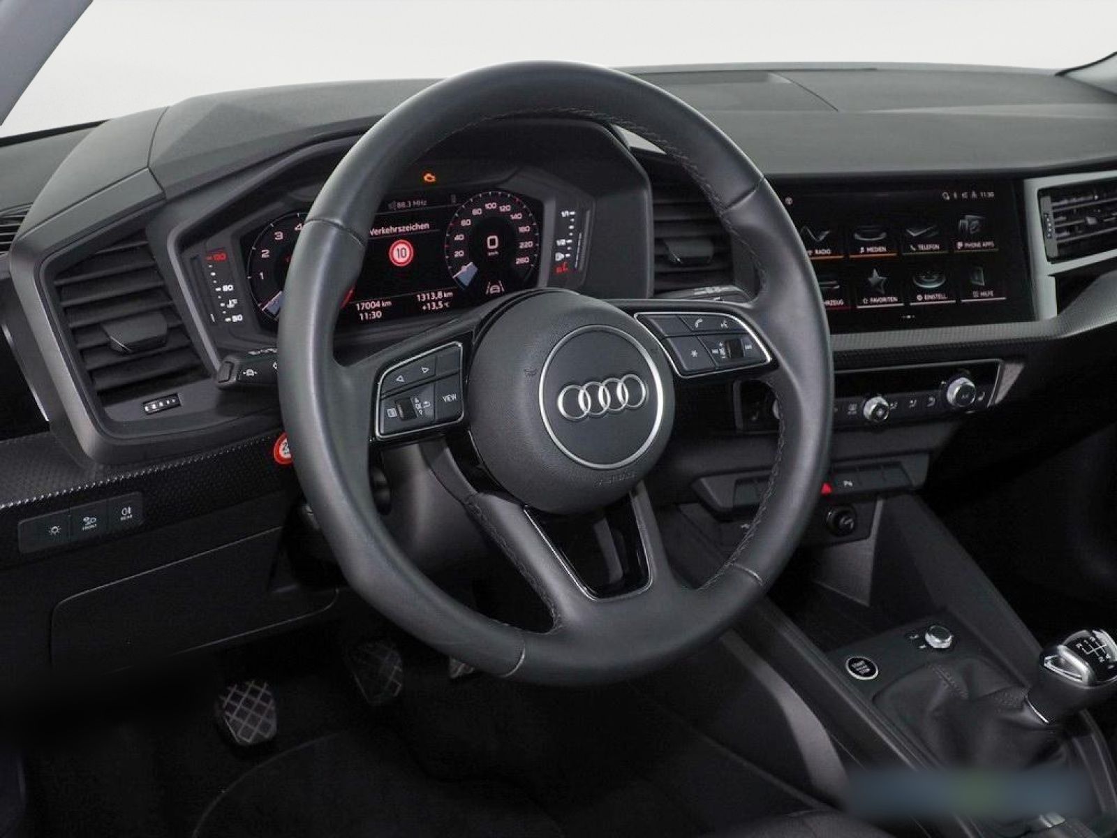 Audi A1 Sportback 25 TFSI Advanced - Samsaru's Car Outlet