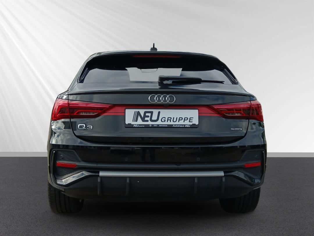 Audi Q3 Sportback S line 40 TDI quattro S tronic AHK