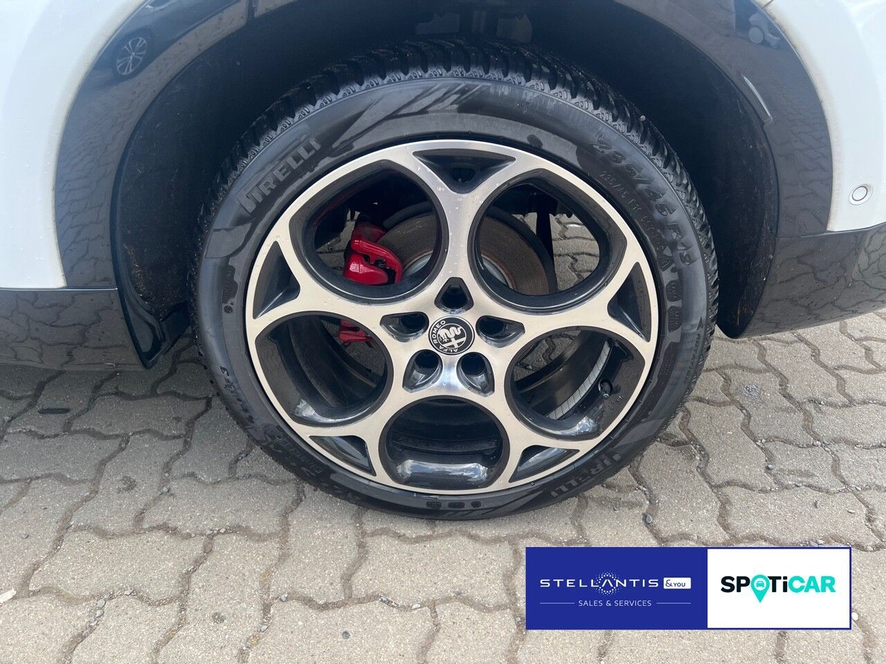 Alfa Romeo Tonale 1.5 Mild Hybrid Veloce AUT. LED NAVI LEDE