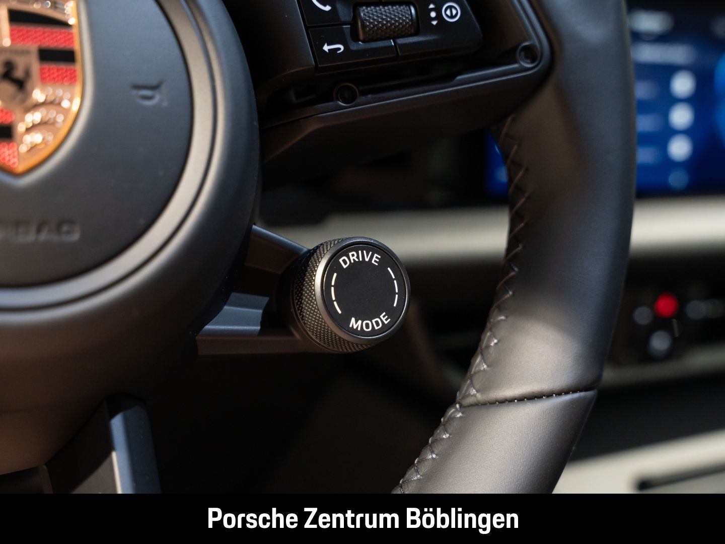 Porsche Macan 4 InnoDrive HeadUp LEDmatrix Panorama BOSE