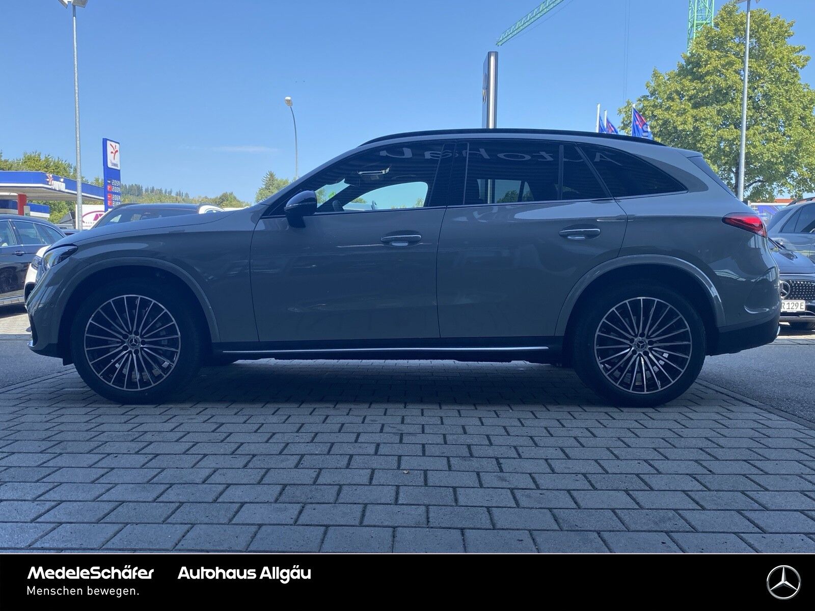 Mercedes-Benz GLC 300 d 4M AMG Night Distr DigLi AHK Burm Pano