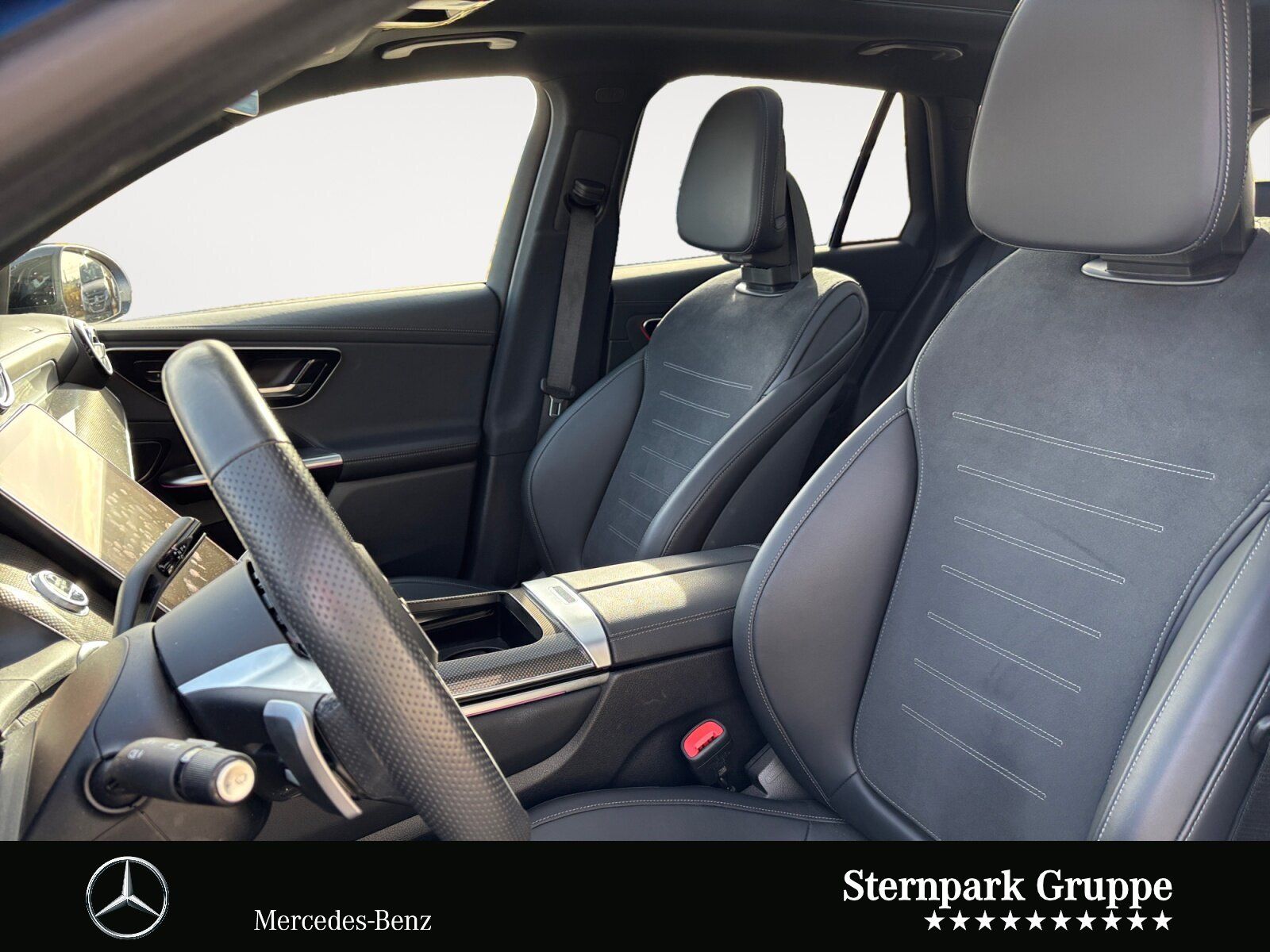 Mercedes-Benz GLC 300 e 4M AMG +360°+AHK+Panorama+Distro+Night