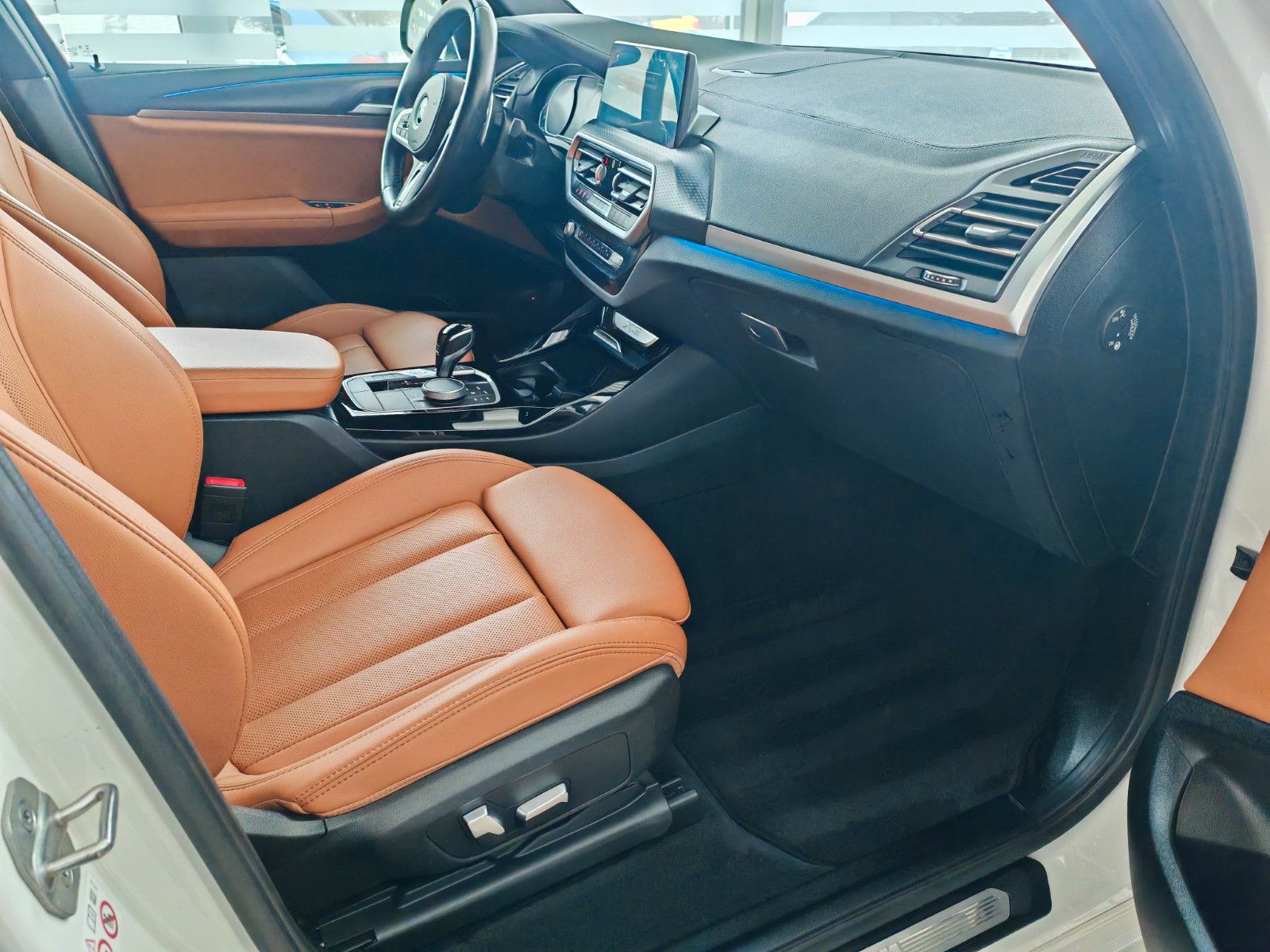 BMW X3xD30e M SPORT FACELIFT MemoryLNKRHZ Unfallfrei