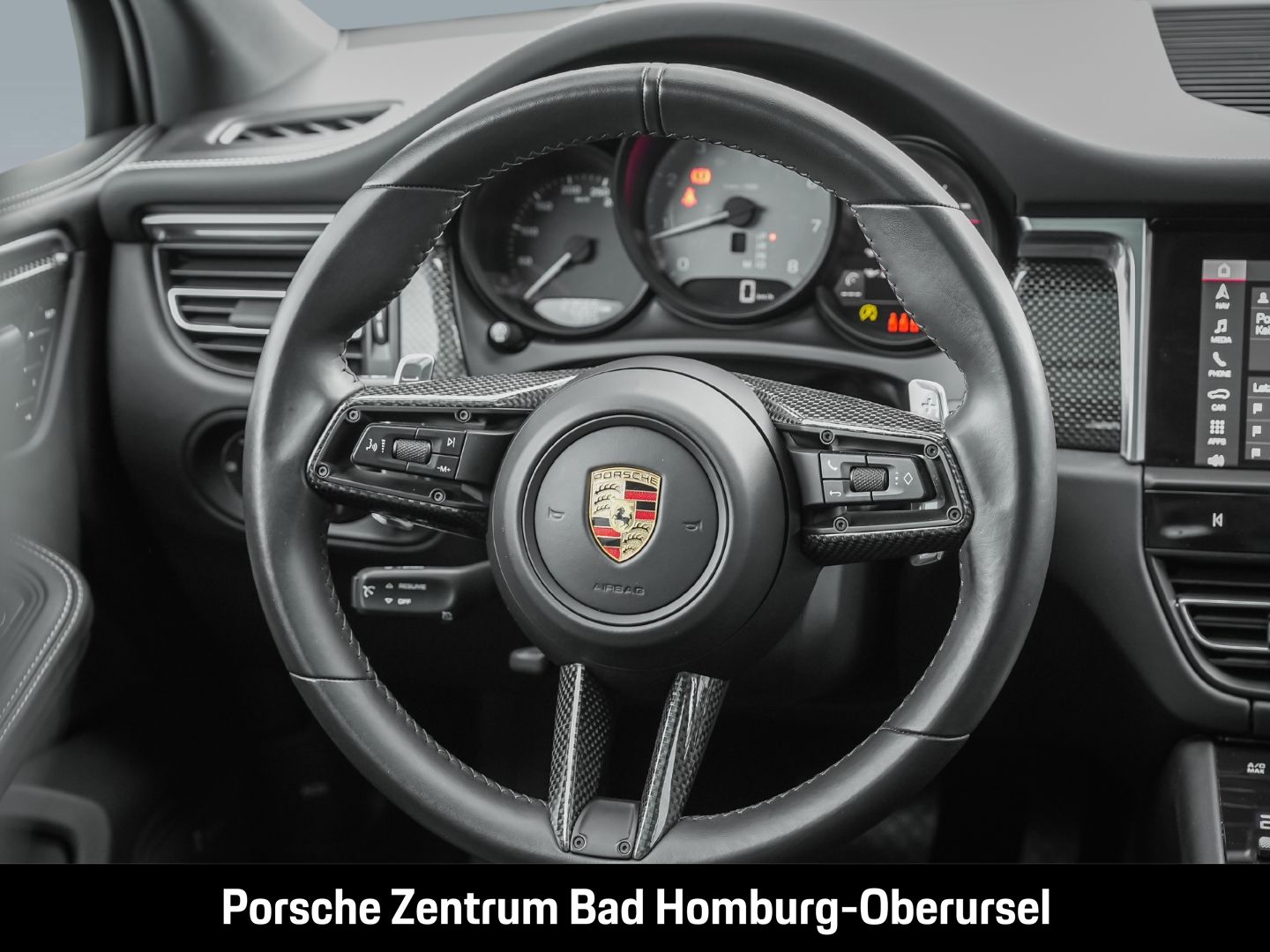 Porsche Macan S Panoramadach Luftfederung BOSE 21-Zoll