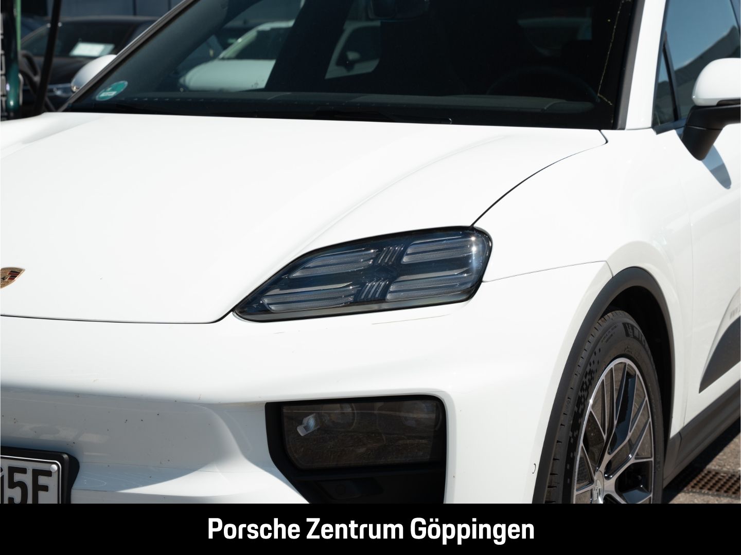 Porsche Macan BOSE InnoDrive LED-Matrix Panoramadach