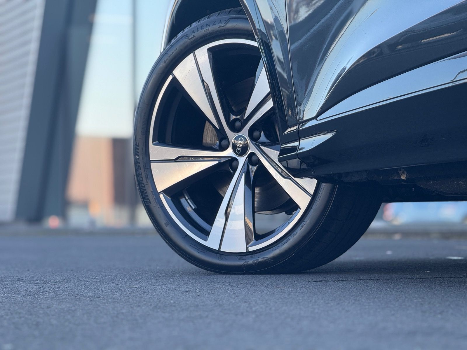 Audi Q5 TDI quattro SLINE - Samsaru's Car Outlet
