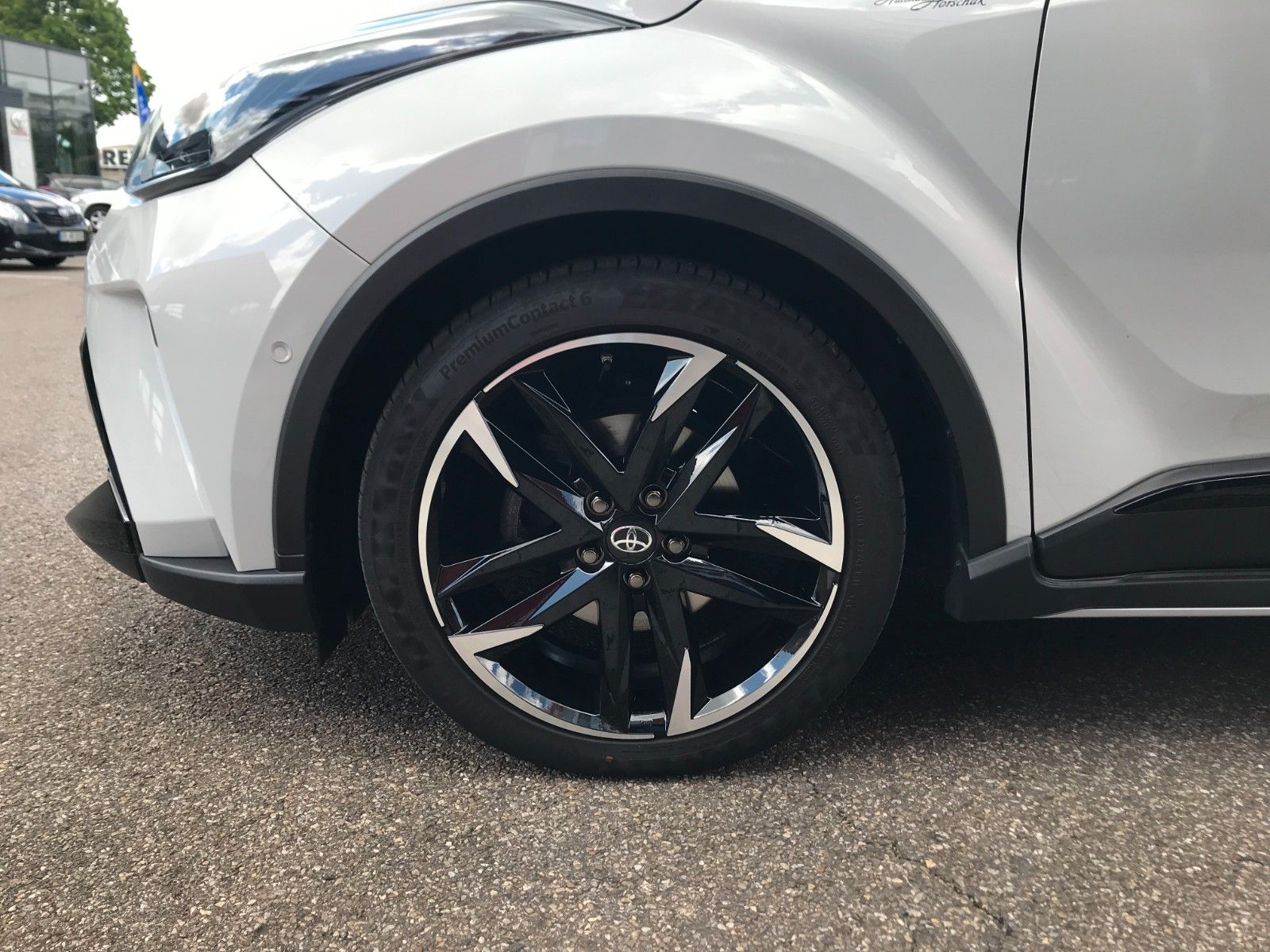 Toyota C-HR 2.0L Hybrid GR Sport - Samsaru's Car Outlet