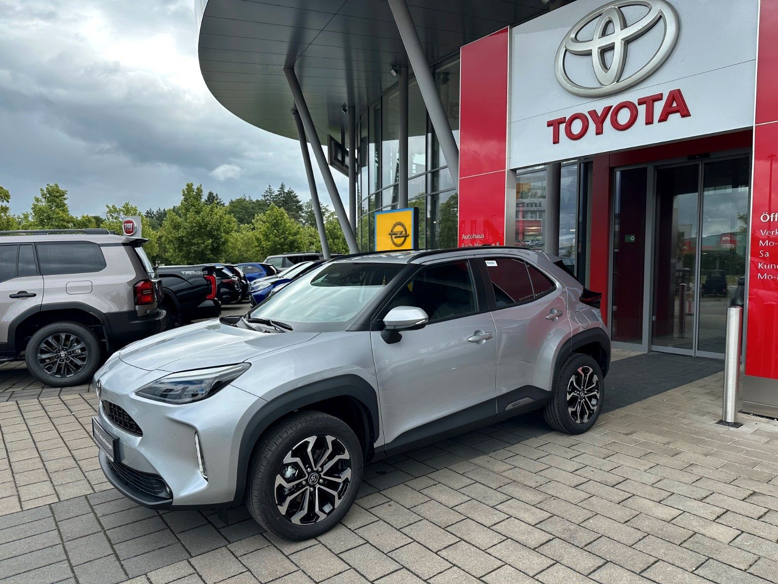 Toyota Yaris Cross Hybrid Teamplayer SAFETY + WINTER-P