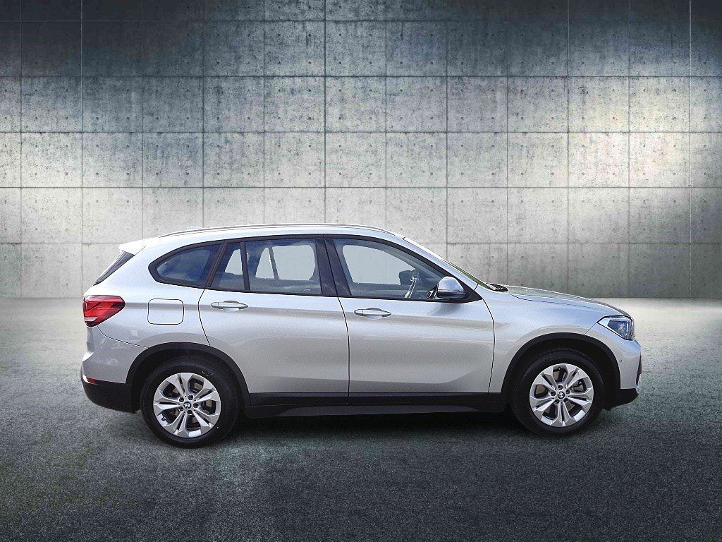 BMW X1 xDrive25e Navi-Plus - Samsaru's Car Outlet