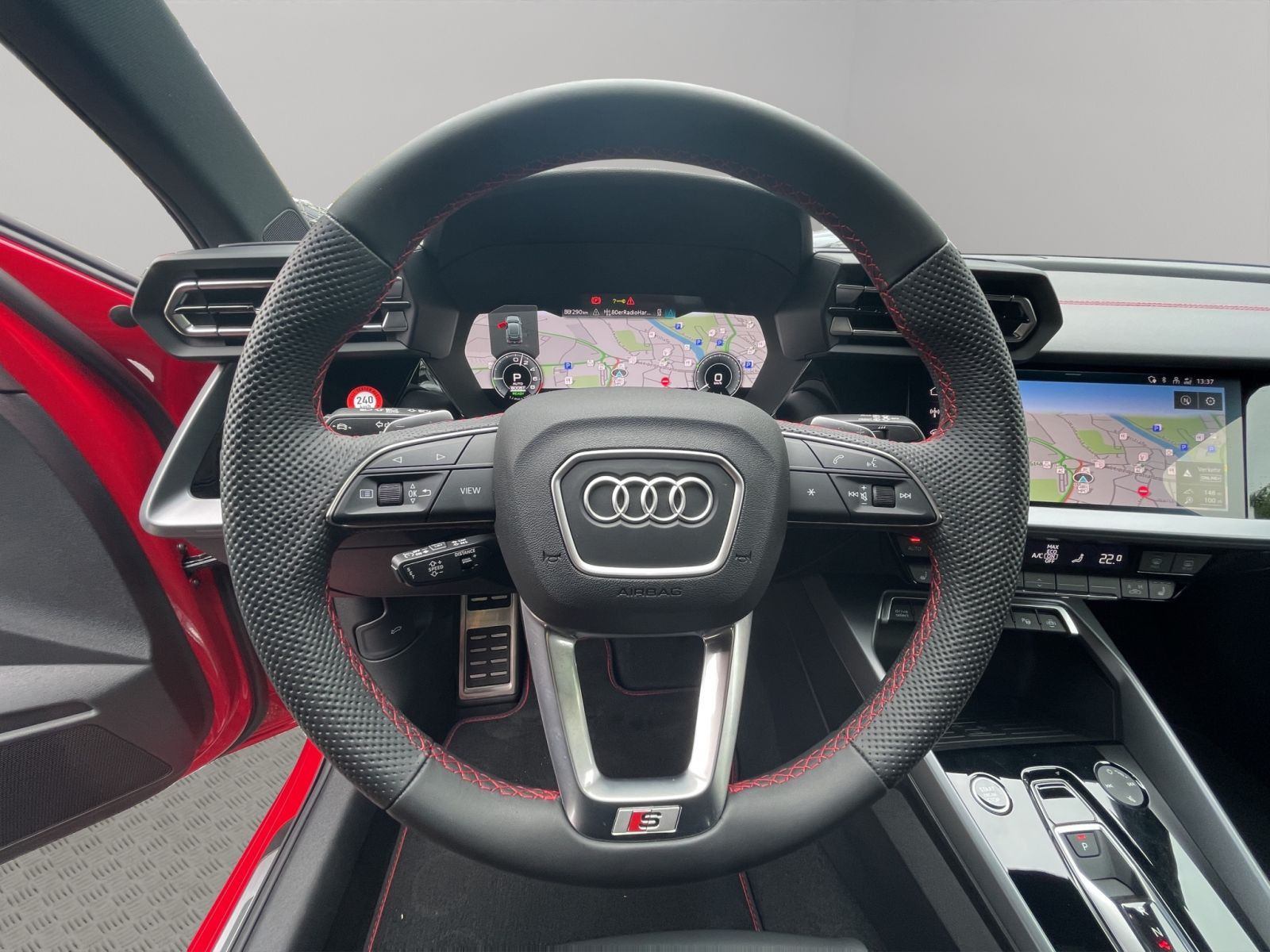 Audi A3 SB 45 TFSI e S line LED AHK Kamera Carplay