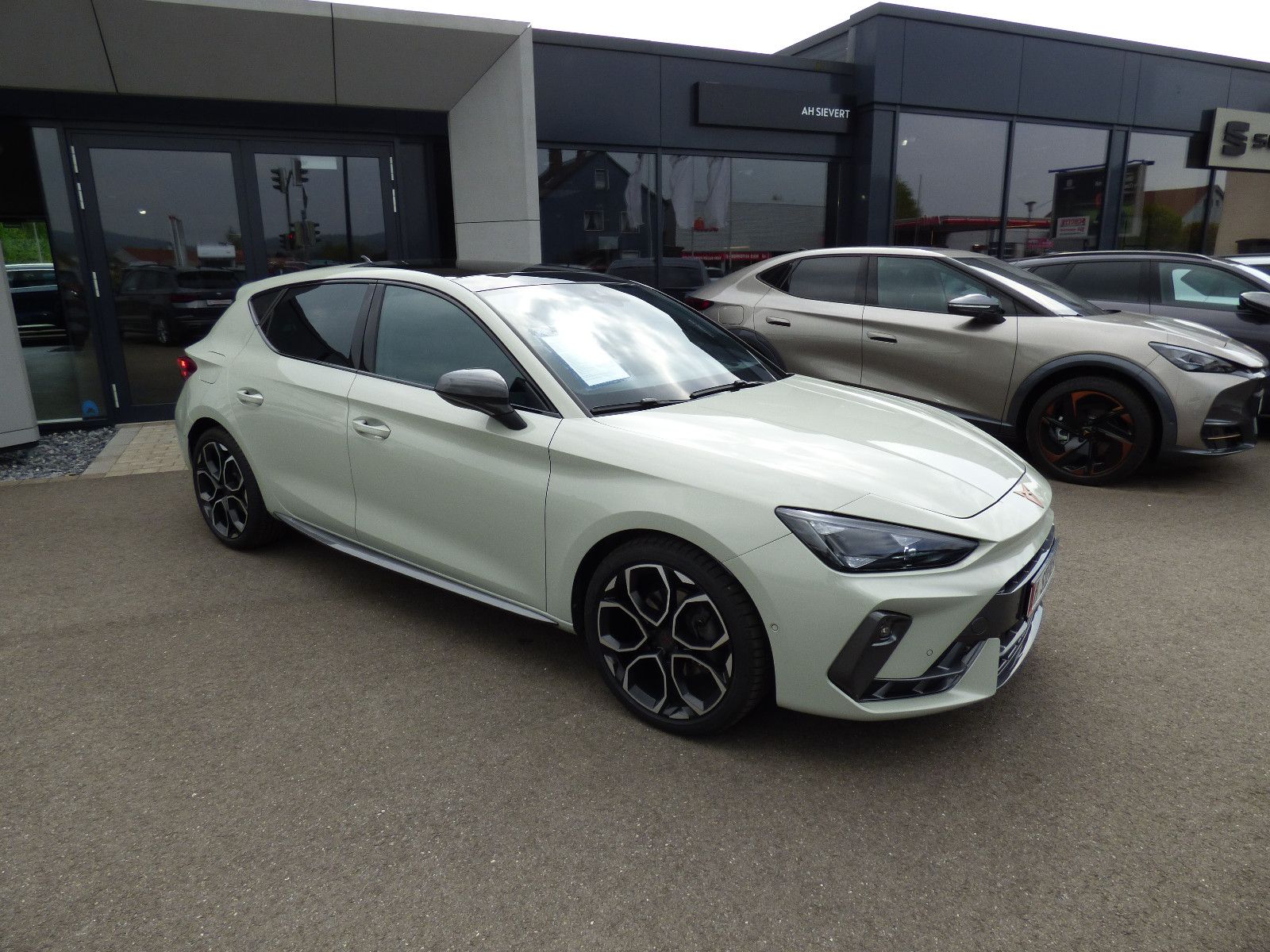 Cupra Leon 2.0 TDI - Samsaru's Car Outlet