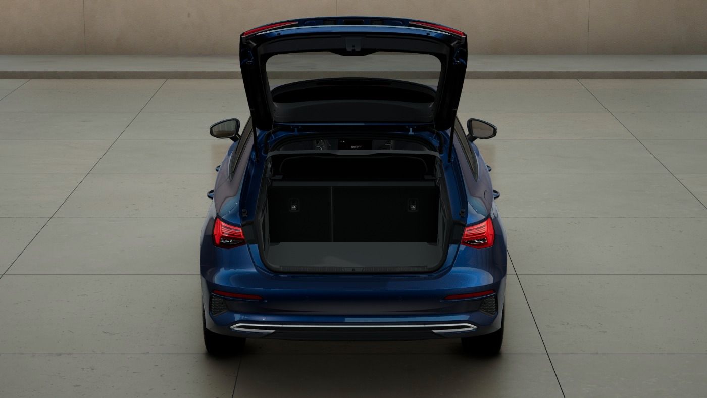 Audi A3 Sportback 35 TFSI advanced - Samsaru's Car Outlet