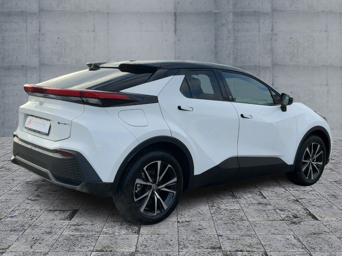 Toyota C-HR 2.0 Plug-In Team D