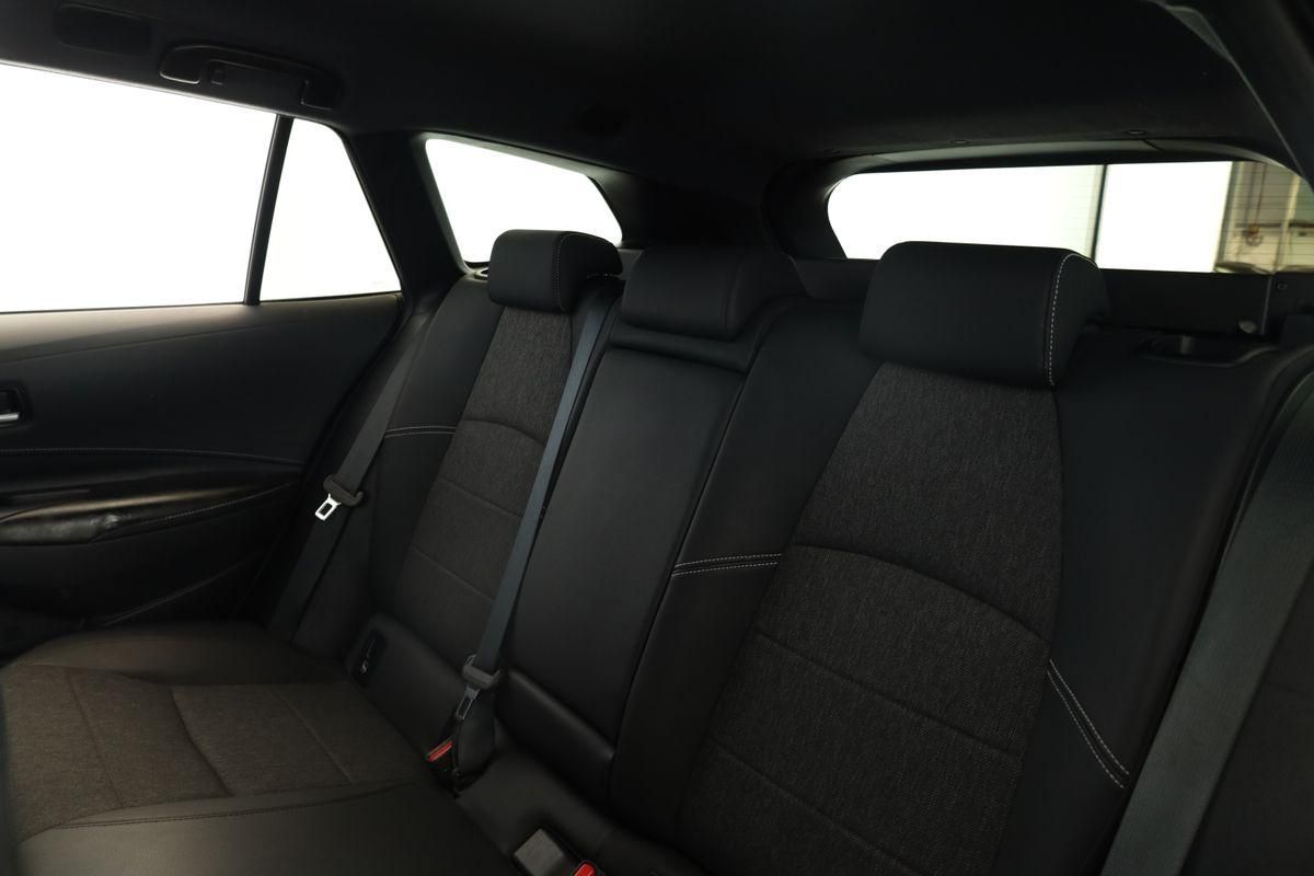 Toyota Corolla Touring Sports 2.0 CVT Team D Navi Kam