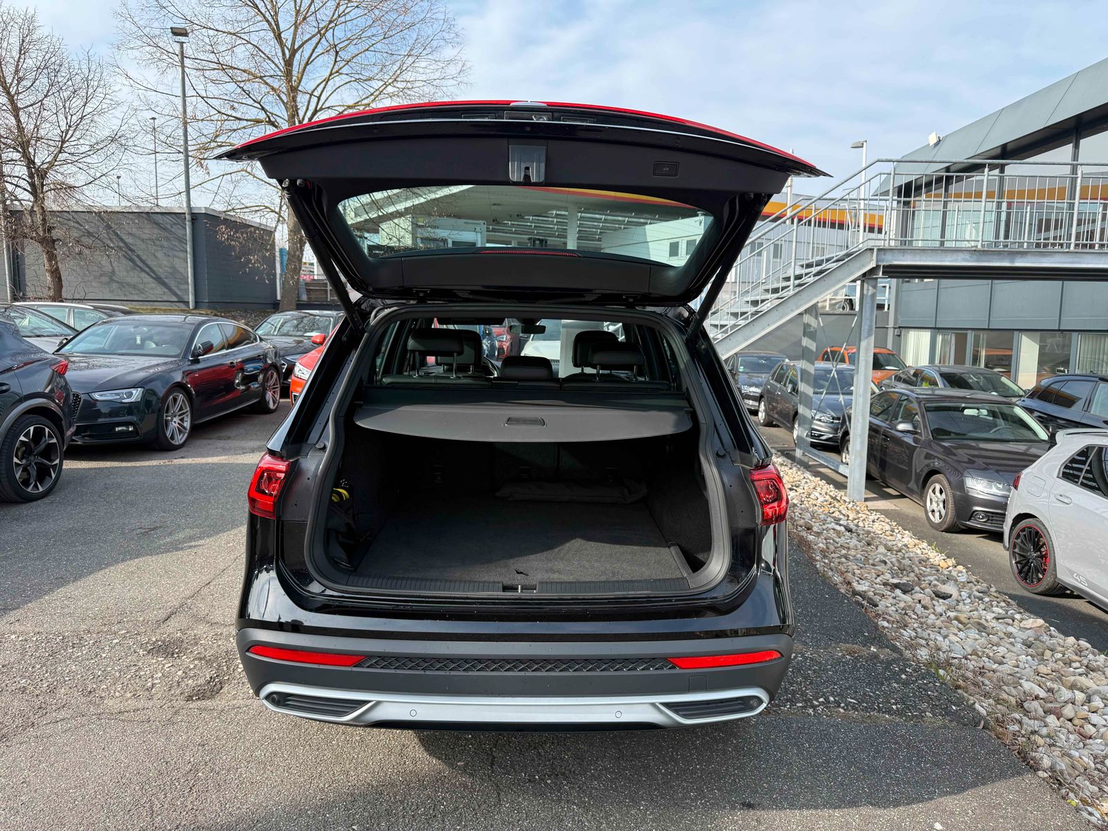 Seat Tarraco 1.4 e-HYBRID Xperience SHZ AHK LED 19"