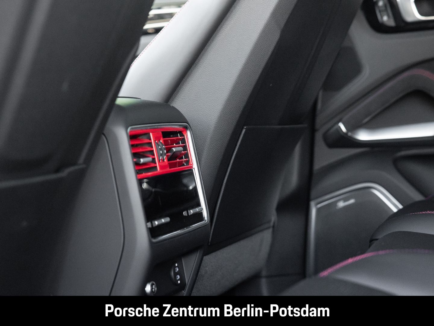 Porsche Cayenne Turbo S E-Hybrid Burmester Panoramadach