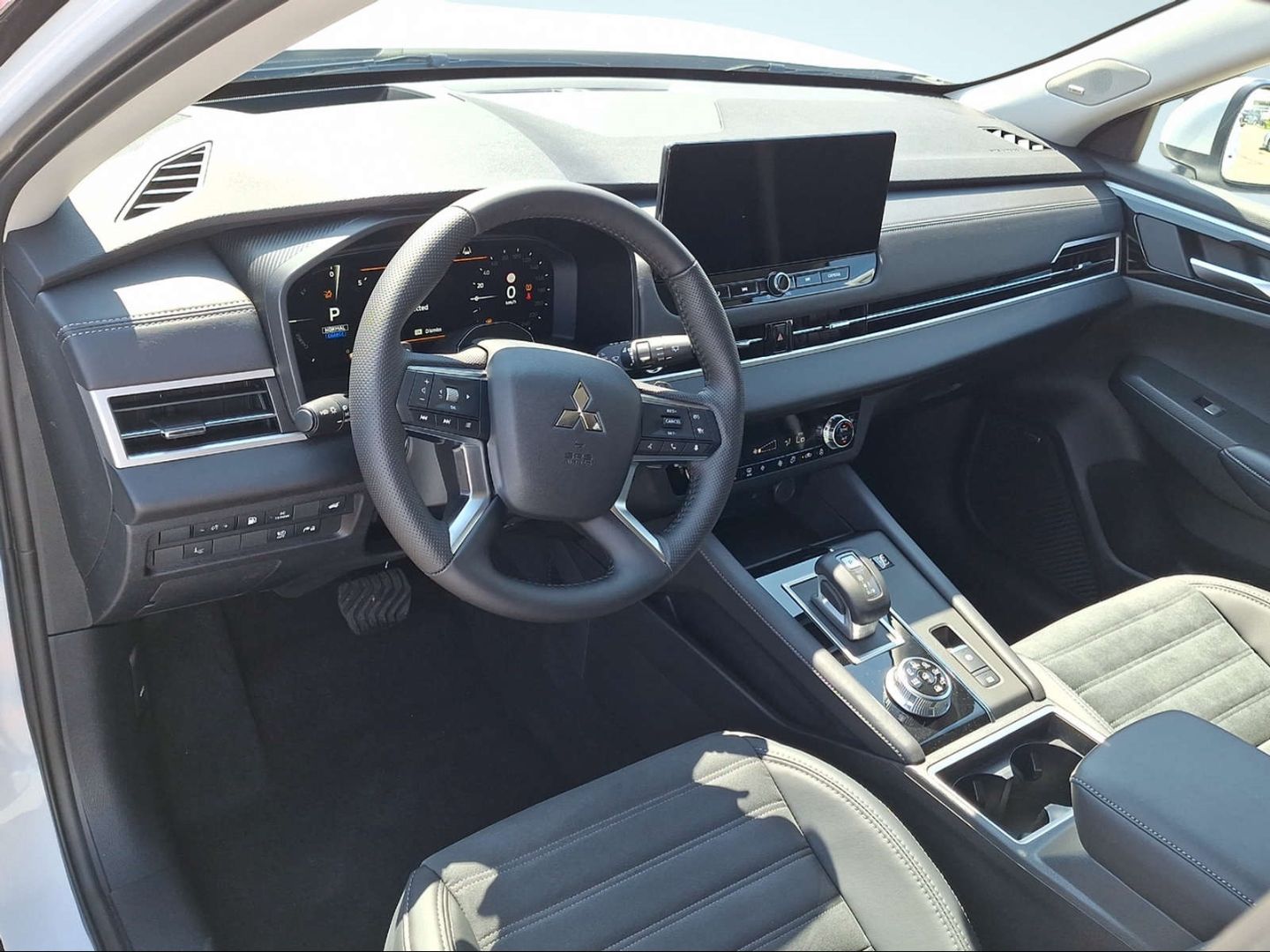 Mitsubishi Plug-in Hybrid Outlander PHEV Intro Edition 2,4l