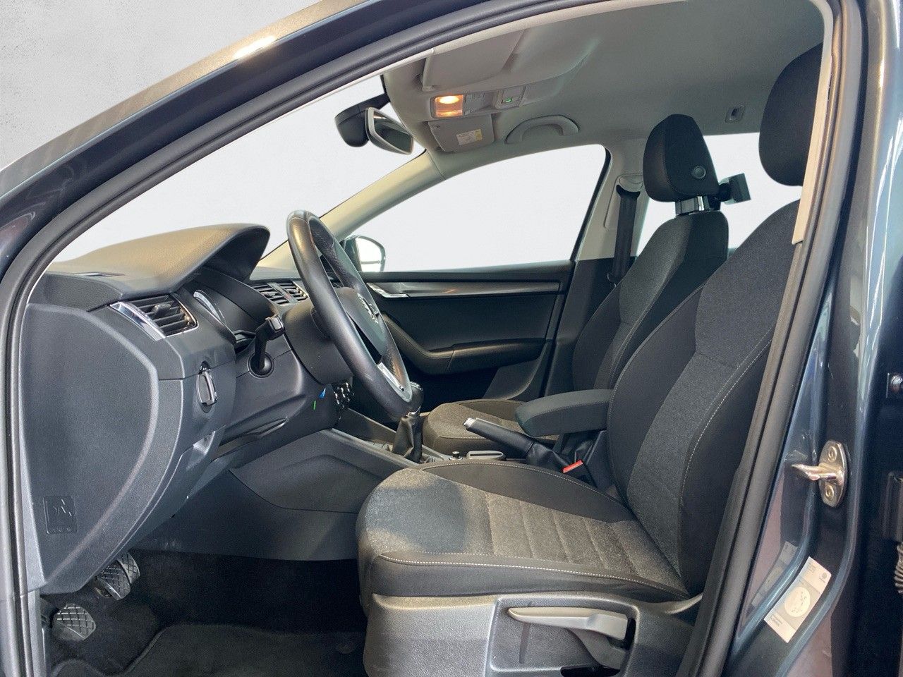 Skoda Octavia Combi Tour 1.5 TSI - Samsaru's Car Outlet