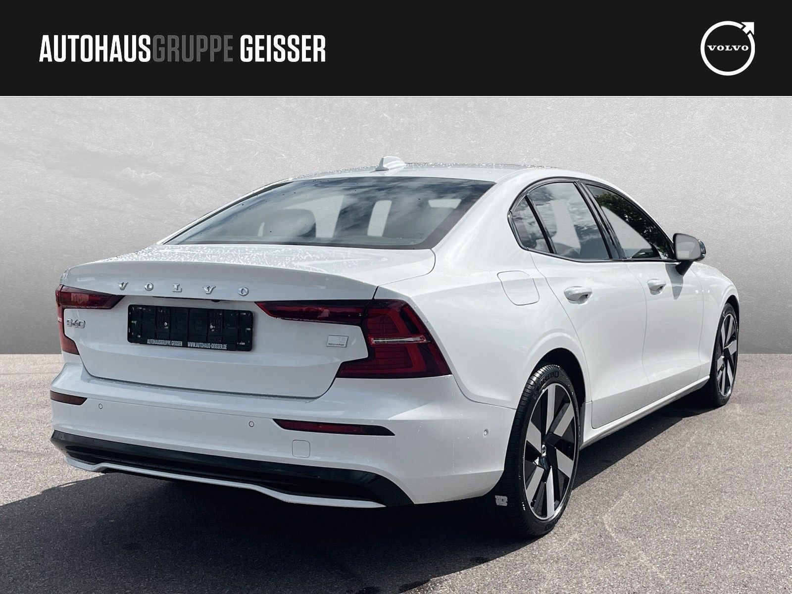 Volvo S60 T8 AWD Recharge Ultimate Dark ACC BLIS