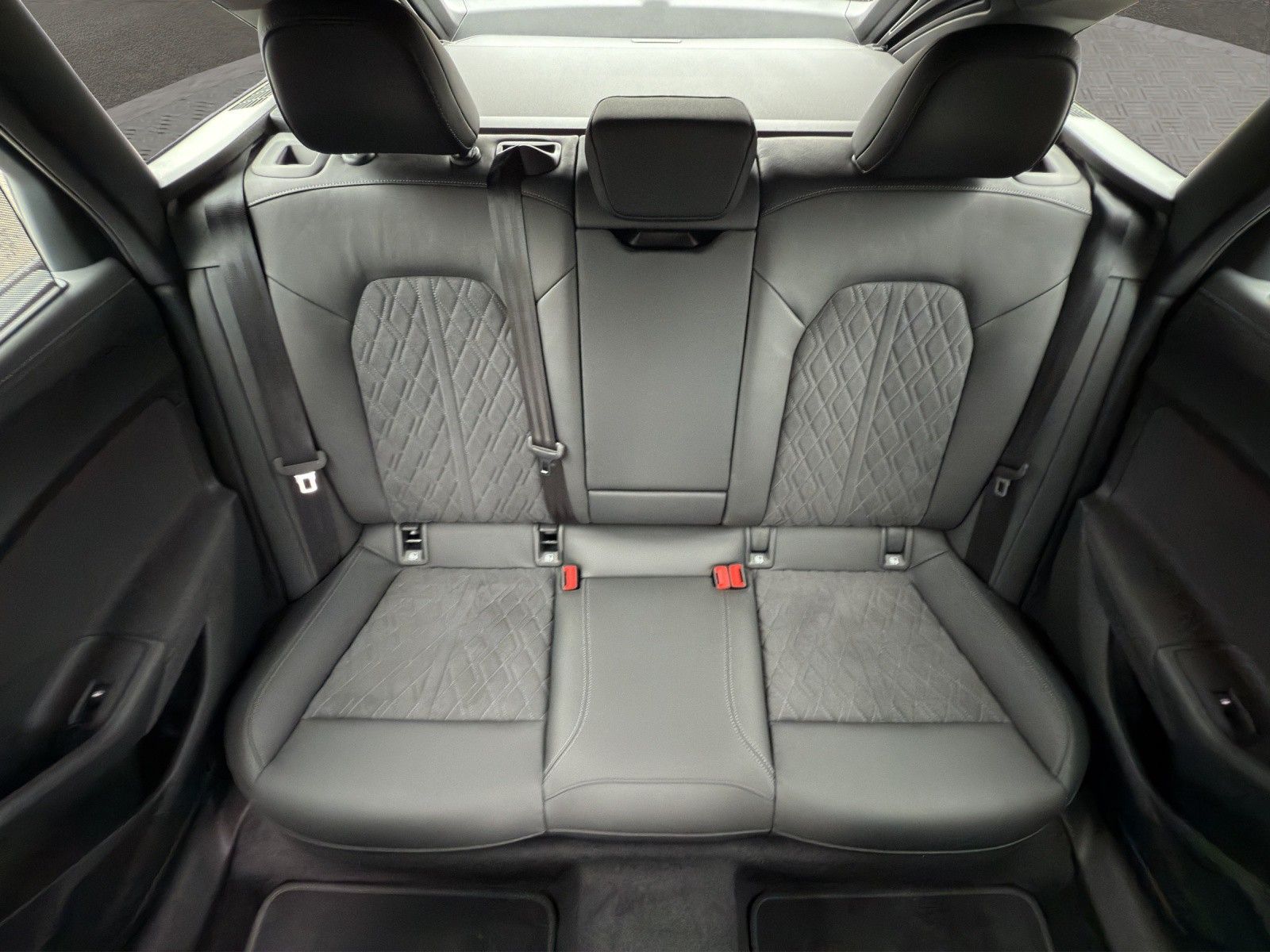 Audi A5 Avant TFSI quattro Edition One 2x S Line MATR