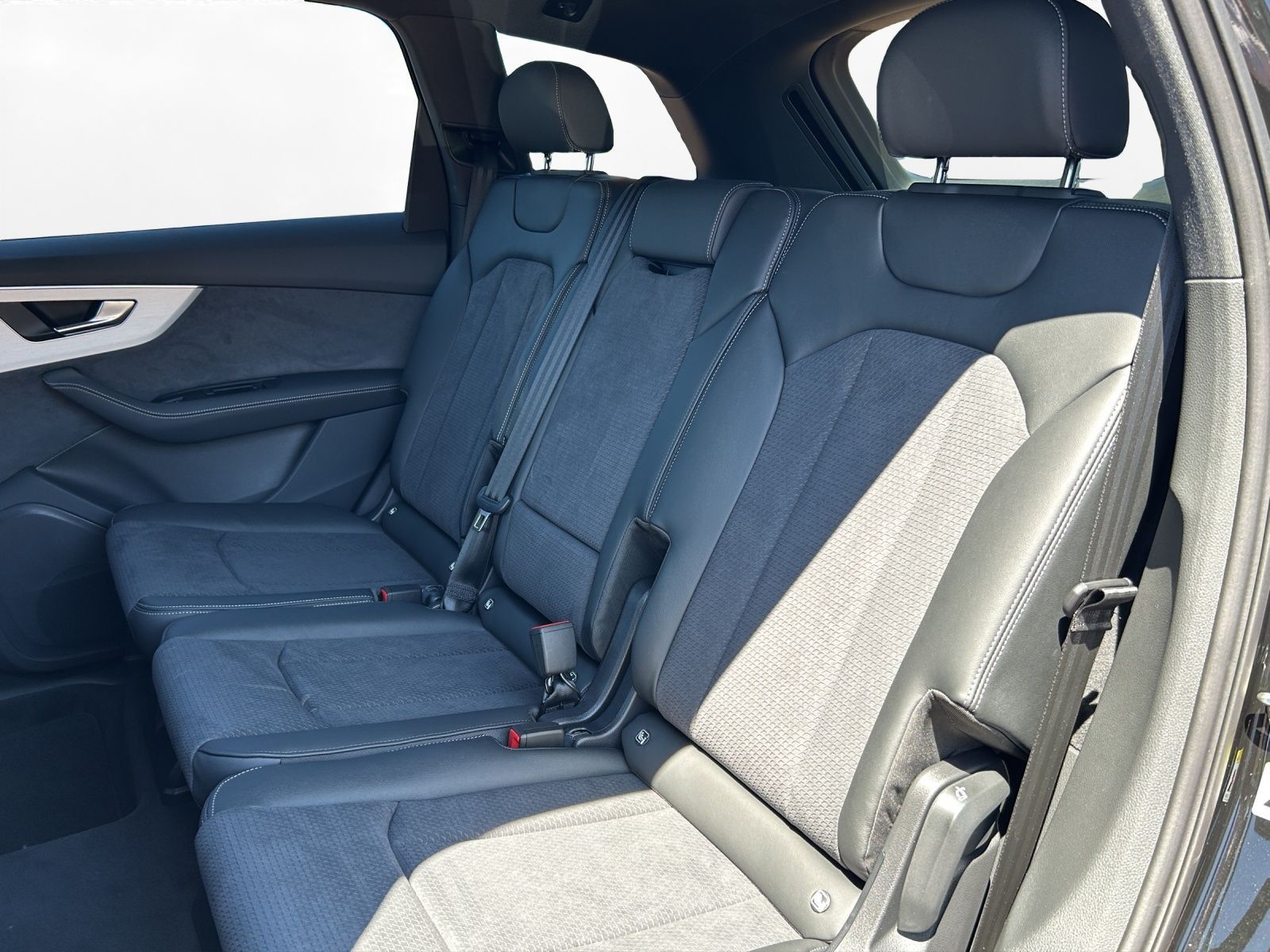 Audi Q7 SUV 55 TFSI e quattro 290 kW tiptronic