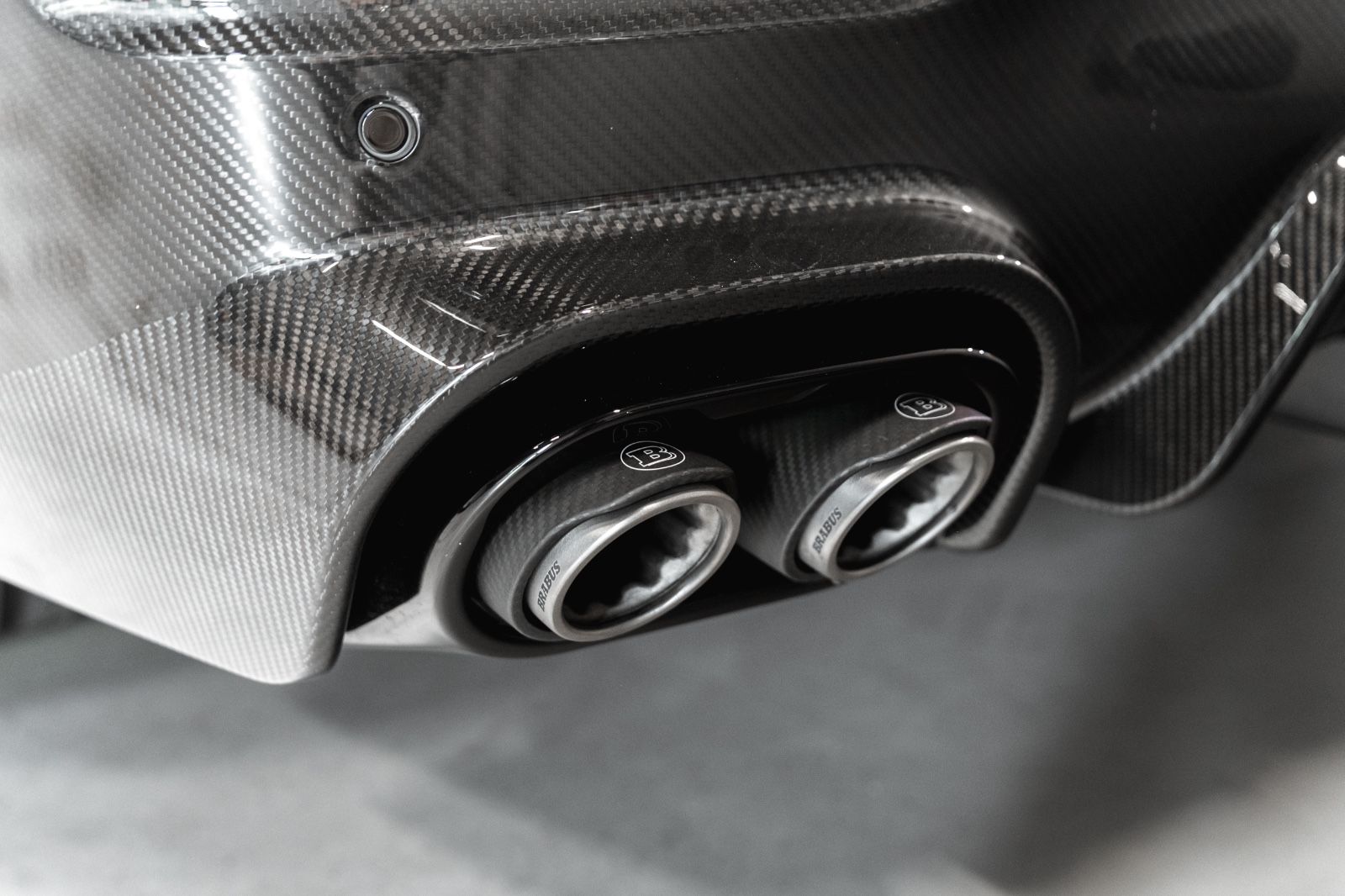 Mercedes-Benz Mercedes-AMG GLE AMG 63 S BRABUS ROCKET 900 1/25