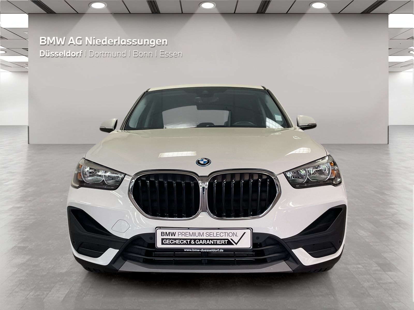 BMW X1 xDrive25e - Samsaru's Car Outlet
