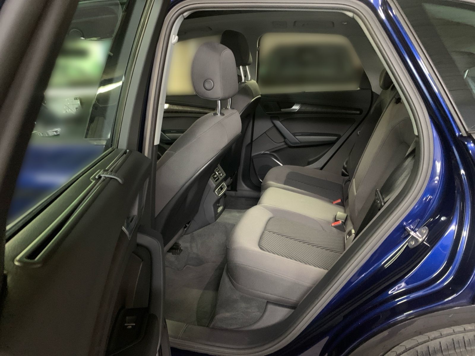 Audi Q5 advanced 35 TDI - Samsaru's Car Outlet