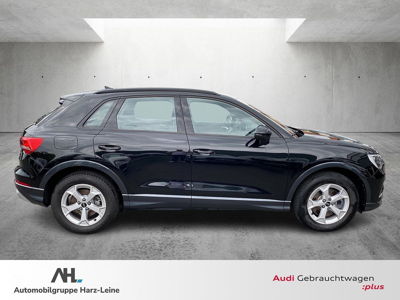 Audi Q3 advanced 40 TFSI quattro S tronic - Samsaru's Car Outlet