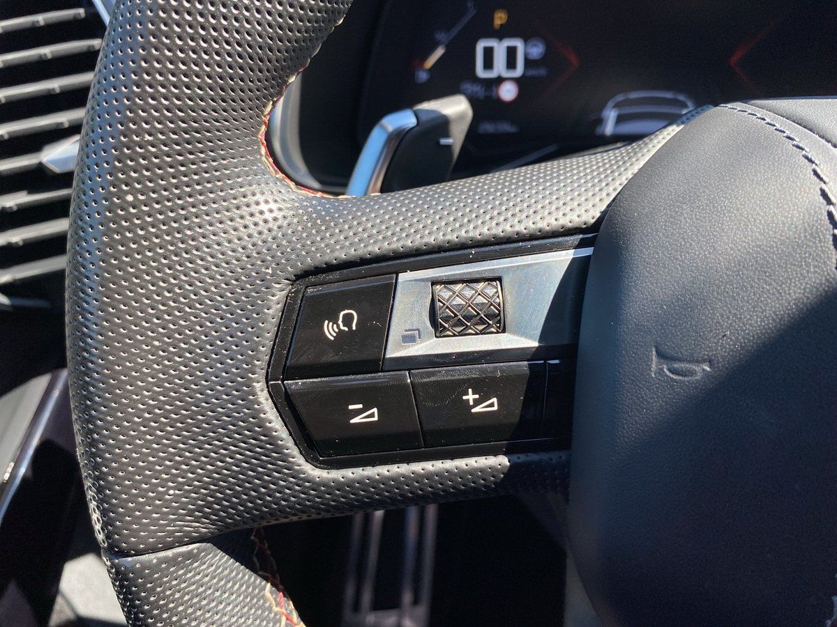 DS Automobiles DS7 Crossback 1.6 PERFORMANCE LINE+ NAVI+KAMERA