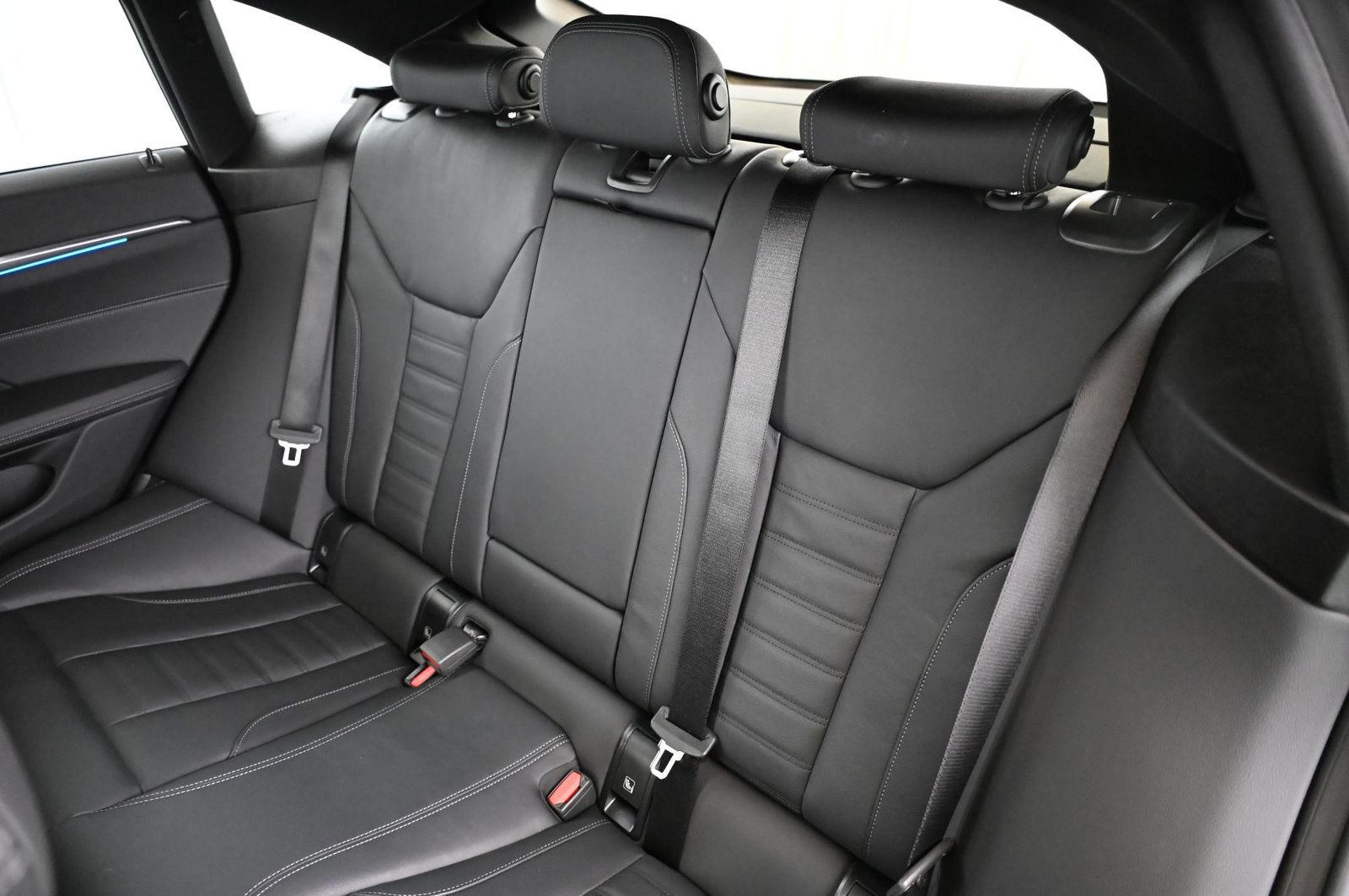 BMW 420d xDrive G-Coupe M-Sport LED/NAV/LEDER/GSD/19