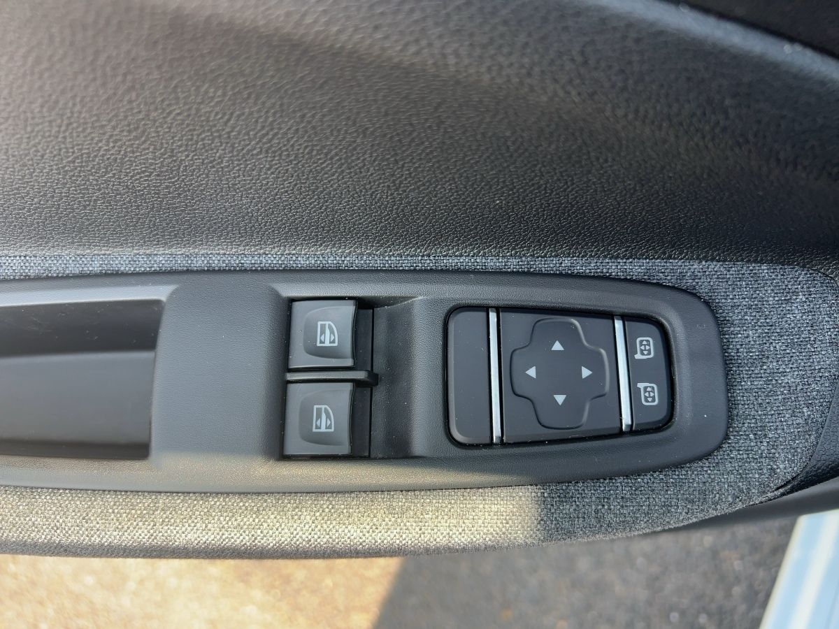 Renault ZOE EXPERIENCE R110 - Samsaru's Car Outlet