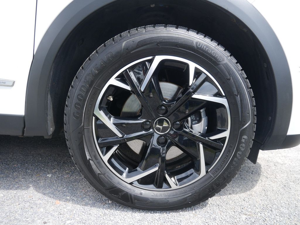DS Automobiles DS 3 Crossback E-Tense Perfomance Line+ ACC HUD