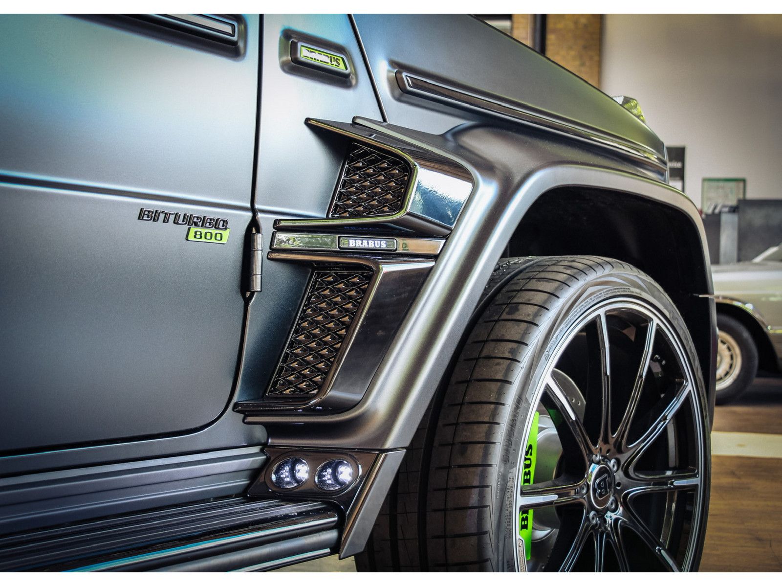 Mercedes-Benz G 63 AMG BRABUS 800 4MATIC - Samsaru's Car Outlet