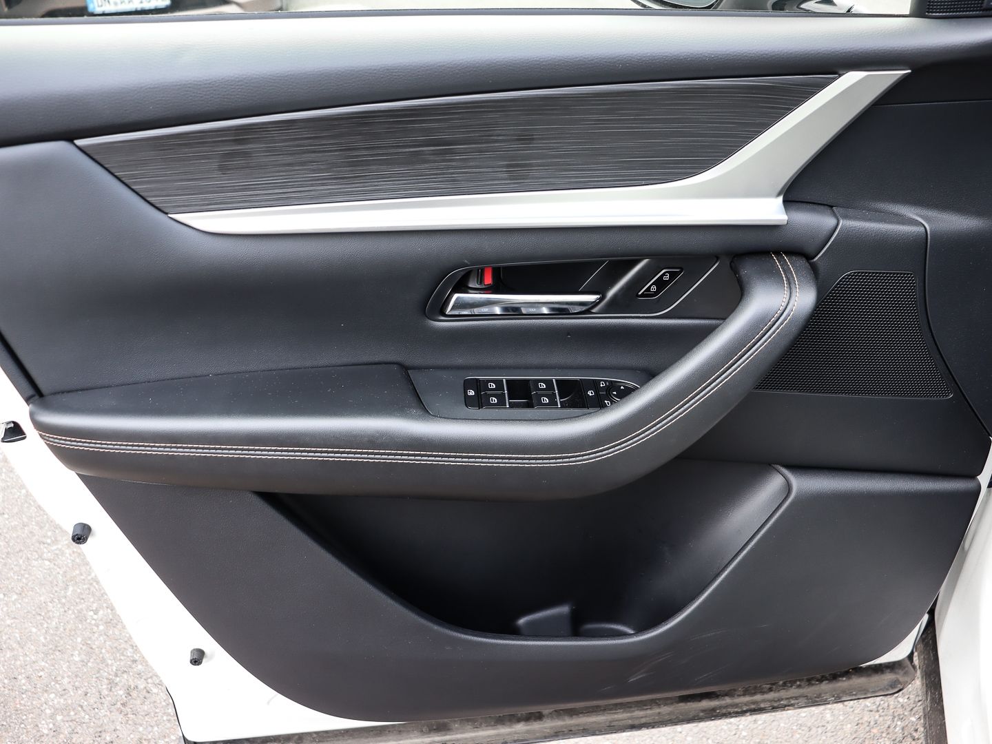 Mazda CX-60 HOMURA 2025 3.3L e-SKYACTIV-D 254PS AWD Co