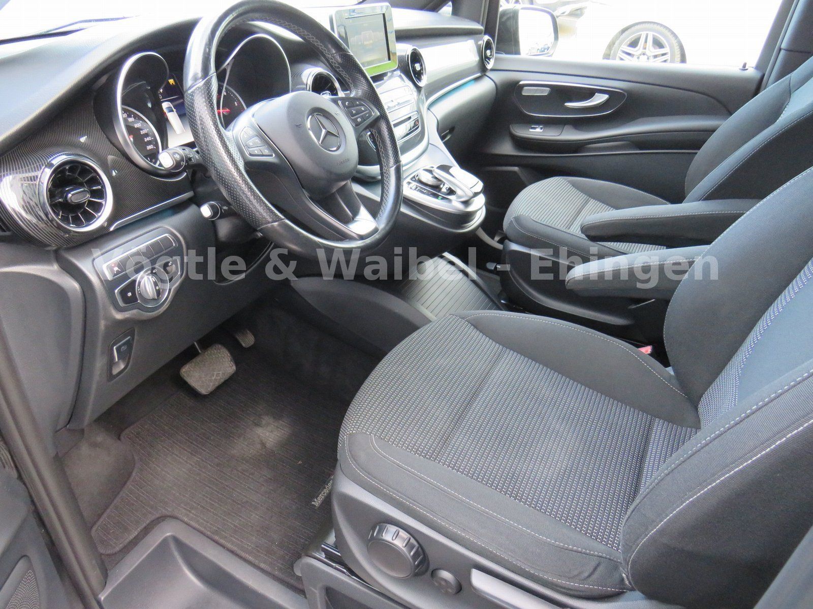 Mercedes-Benz V 300 d ED Lang - Samsaru's Car Outlet