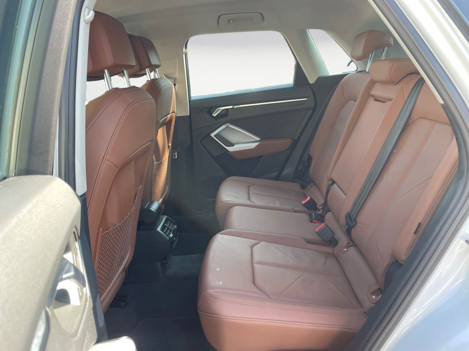 Audi Q3 40 TDI quattro S-line - Samsaru's Car Outlet