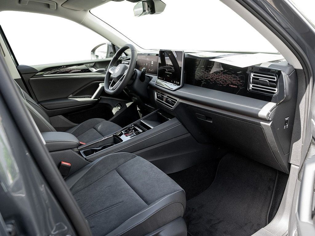 Volkswagen Tiguan 1.5 TSI eHybrid Elegance AHK KAM LED SHZ