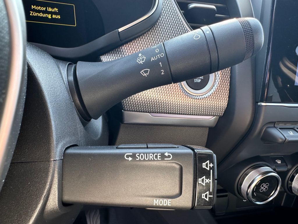 Renault Arkana TECHNO E-Tech Full Hybrid 145 - Samsaru's Car Outlet