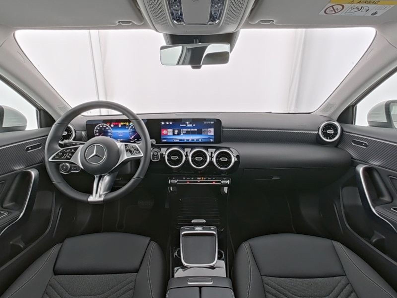 Mercedes-Benz A 180 Progressive - Samsaru's Car Outlet