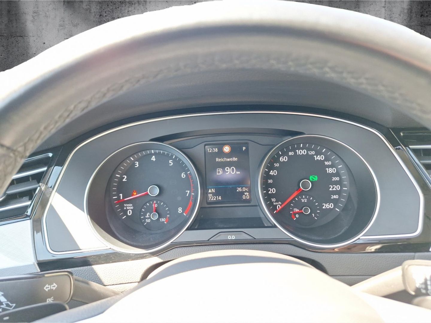 Volkswagen Passat 2.0 TSI BMT Business - Samsaru's Car Outlet