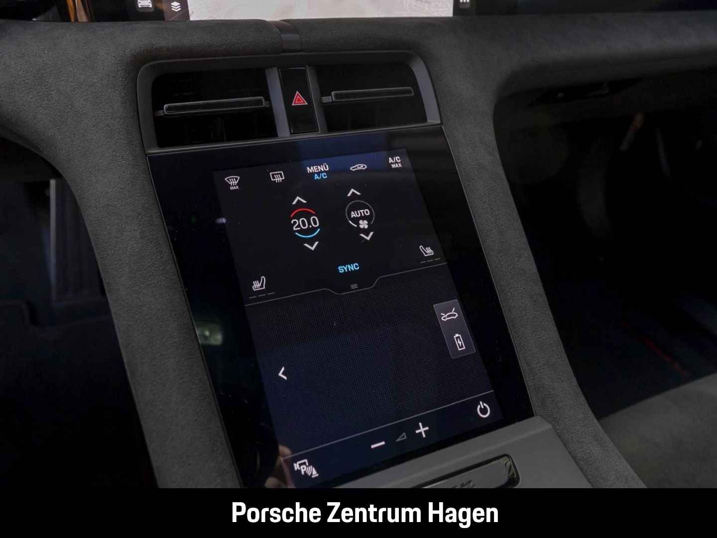 Porsche Taycan GTS HA-Lenkung Beifahrerdisplay Head-Up