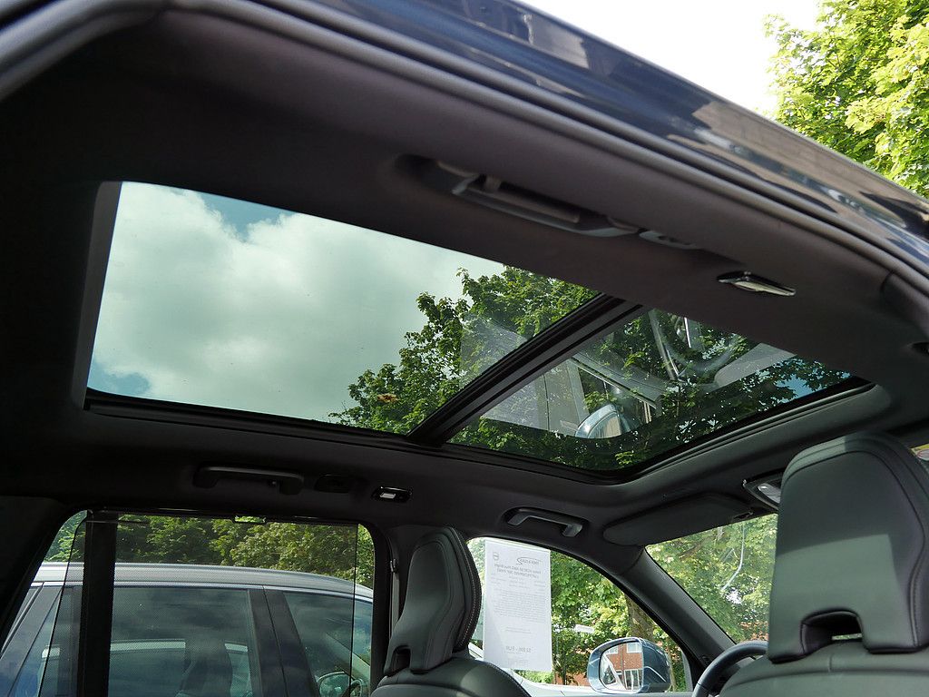 Volvo XC90 B5 AWD Plus Bright LUFTFEDERUNG 360° PANO