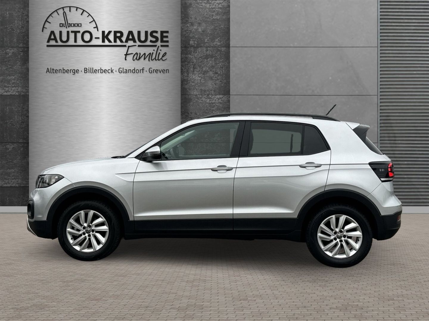 Volkswagen T-Cross 1.0 TSI - Samsaru's Car Outlet