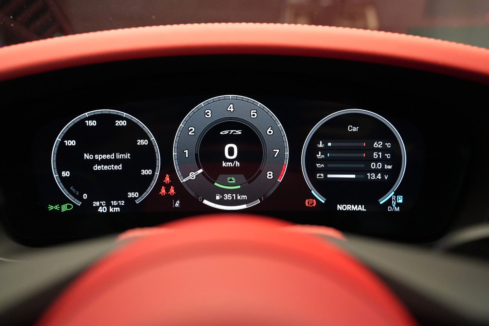 Porsche 911 Carrera 4 GTS T-Hybrid